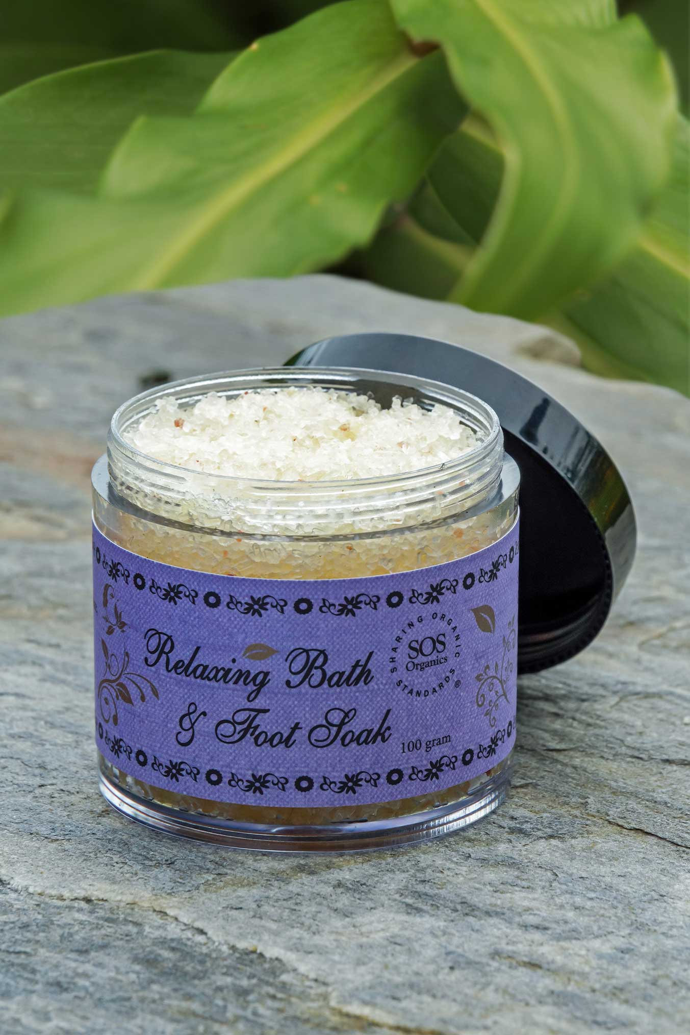 Relaxing bath & foot soak